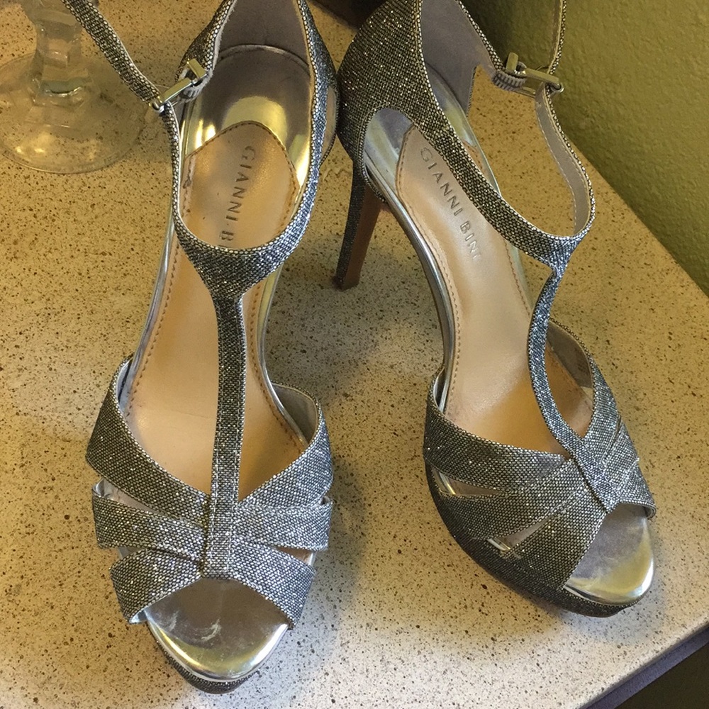 Gianni Bini heels